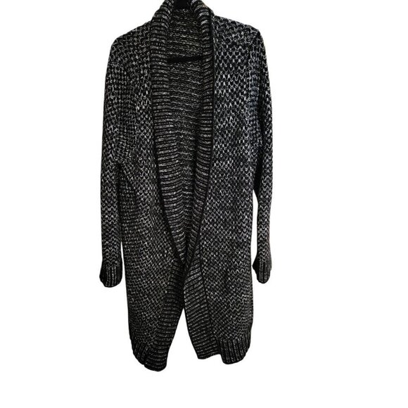 Lane Bryant Long Sleeve Knit Cardigan Plus Size 26/28 - Picture 1 of 7